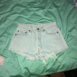 Levi vintage high waisted shorts.